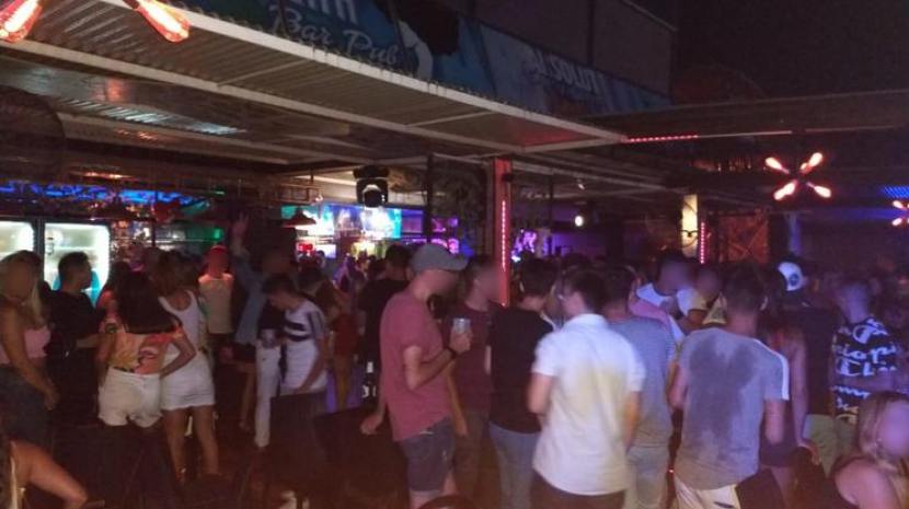 Clausuraron un pub en Yerba Buena dónde había más de 400 personas