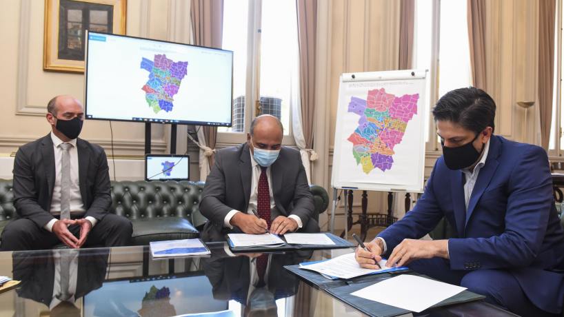 Tucumán recibirá una inversión de .700 millones para obras en educación