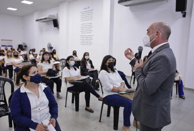 Directores de escuelas se formaron para la evaluación Aprender 2021 - Comunicación Tucumán