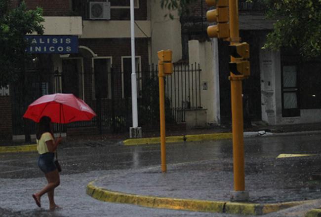 Tucumán en alerta Amarilla por probables tormentas fuertes - Comunicación  Tucumán