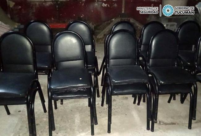 Pidió un préstamo y como garantía entregó 20 sillas de la sala velatoria en la que trabajaba Pidió un préstamo y como garantía entregó 20 sillas de la sala velatoria en la que trabajaba
