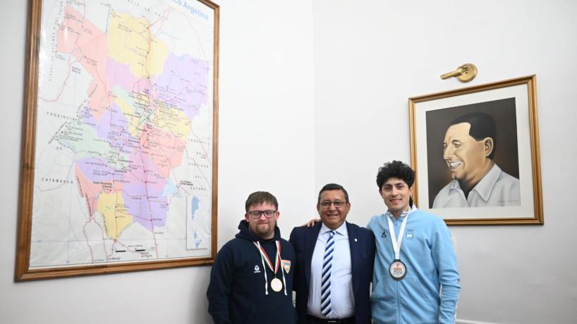 La Provincia reconoció a deportistas tucumanos que representaron al país en competencias internacionales