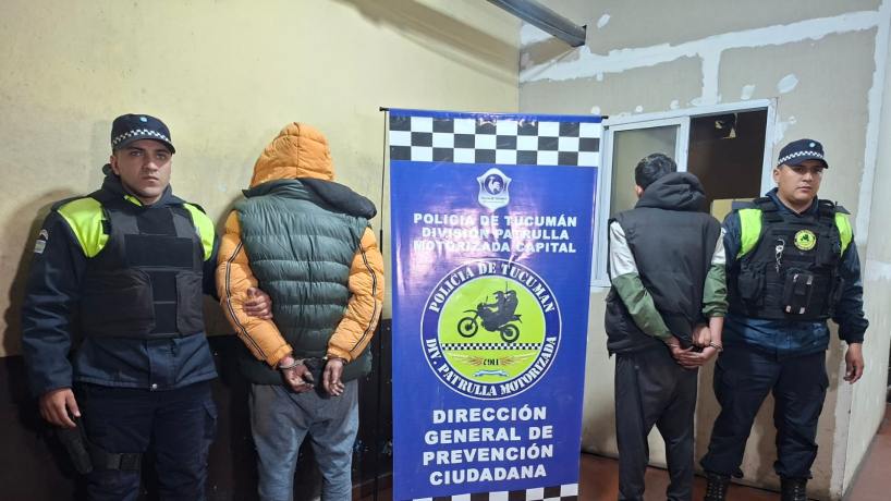 Dos aprehendidos por robo y secuestro de auto