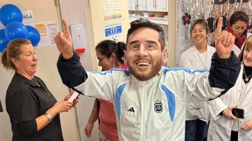 El 'Messi' del Ministerio de Salud llevó sonrisas y esperanza a los niños del Hospital del Niño Jesús
