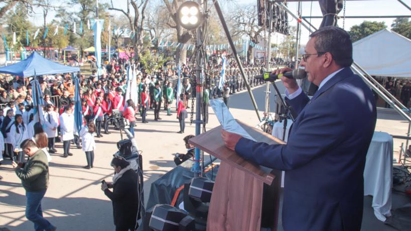 La comuna de Las Cejas celebró su 175° aniversario con la jura de la bandera y un multitudinario desfile