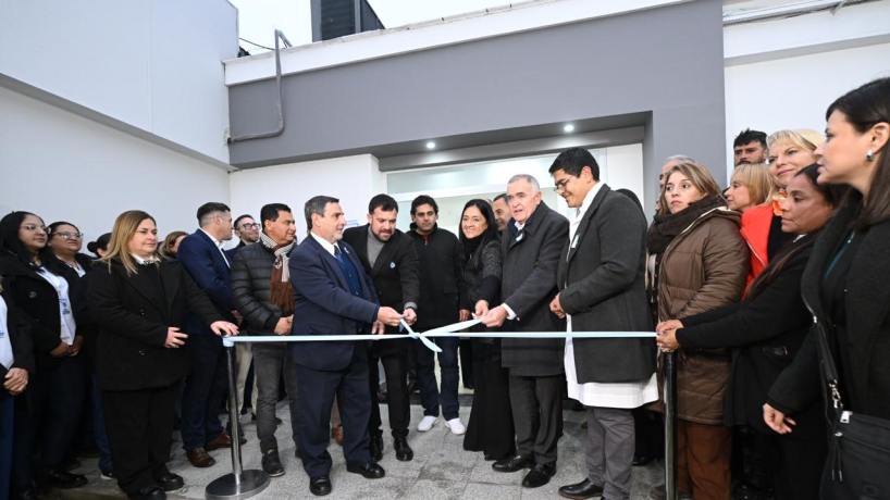 Jaldo inauguró obras de infraestructura en el Hospital de Monteros