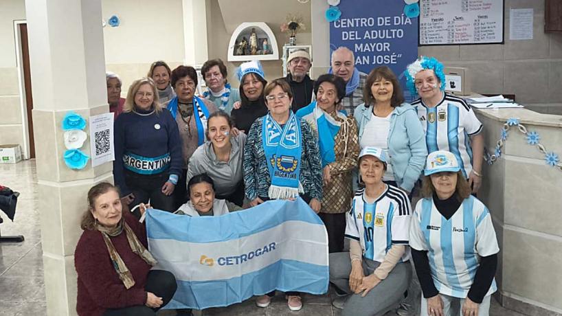 Jornada Mundialista en el Centro de Día del Adulto Mayor San José