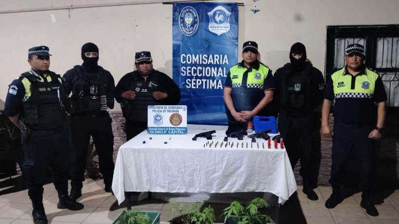 Allanamiento en Capital: incautaron armas, municiones y marihuana