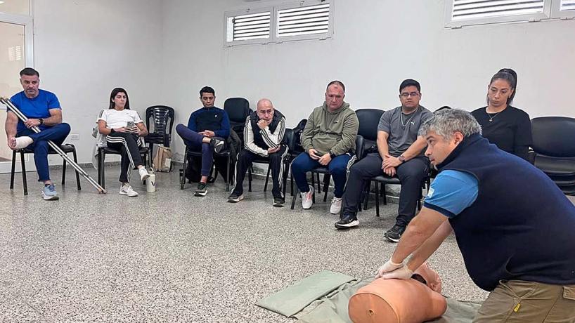 Salud avanza en la formación de profesores de Educación física del sistema