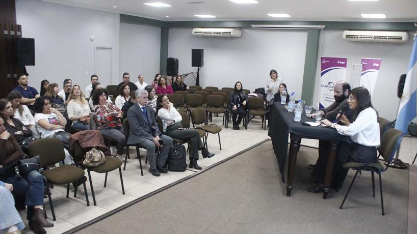 Salud impulsó un encuentro para reforzar la lucha contra la resistencia antimicrobiana