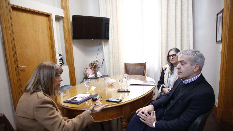 Coordinan acciones para el 3.º concurso “Un corto para la historia”