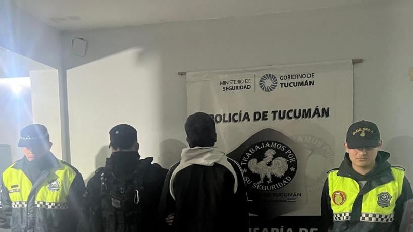 Interceptaron a un joven tras una persecución en Villa Carmela y le secuestraron cocaína y ansiolíticos