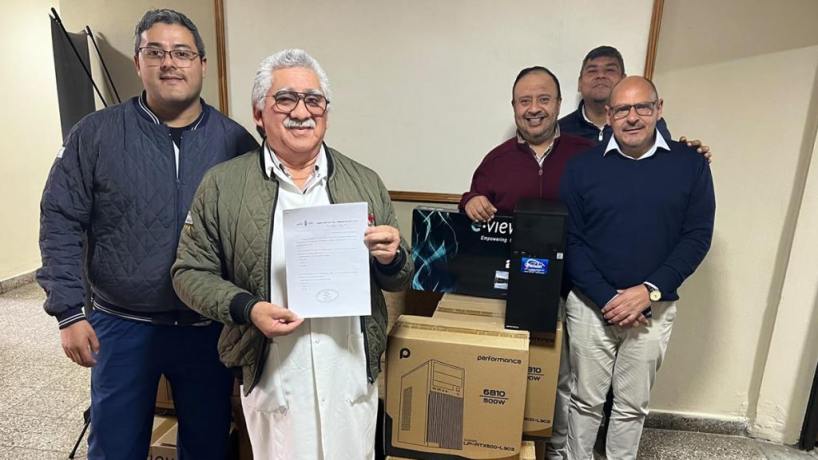 El Hospital de Alberdi incorpora 10 computadoras para optimizar Urgencias