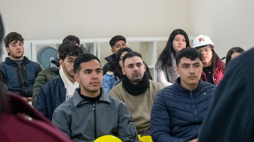 Estudiantes de la UTN visitaron las obras del Procrear Tucumán