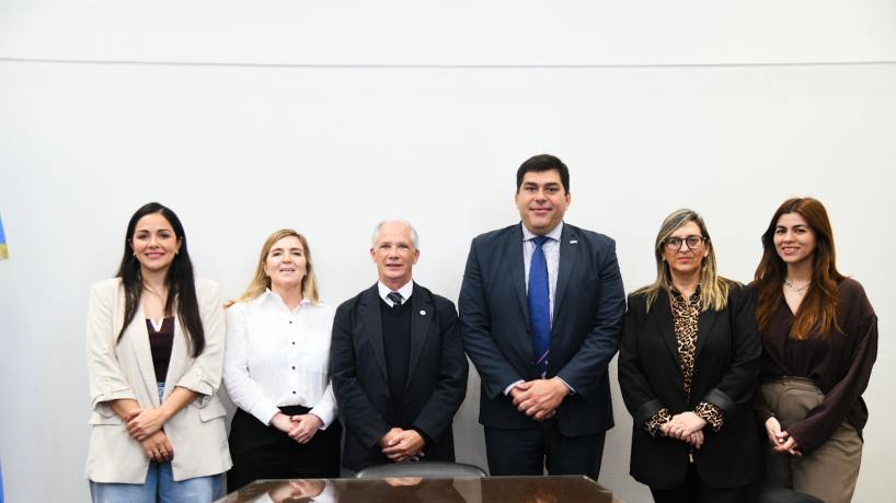 Obras Públicas y el Colegio de Abogados avanzan en acciones conjuntas