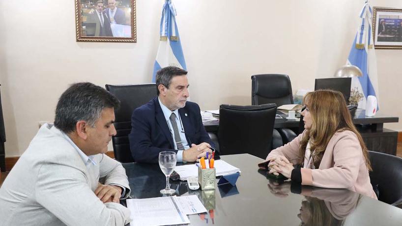 Tucumán presentó sus políticas de atención a adultos mayores