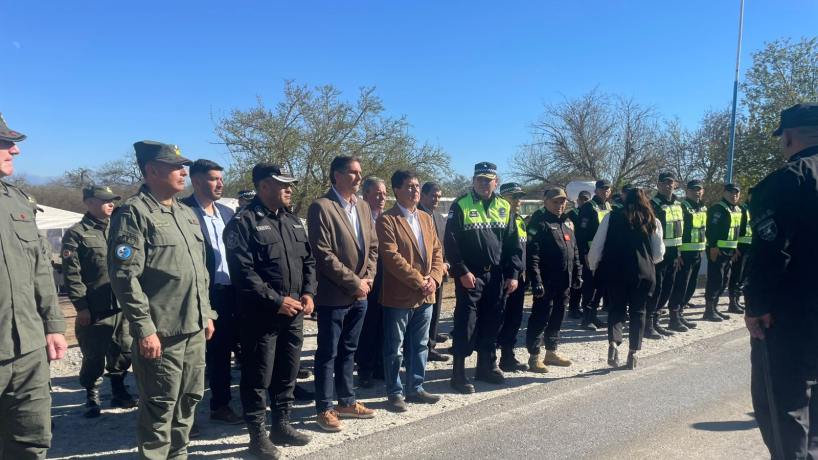 Reunión de trabajo y coordinación en seguridad interprovincial NOA