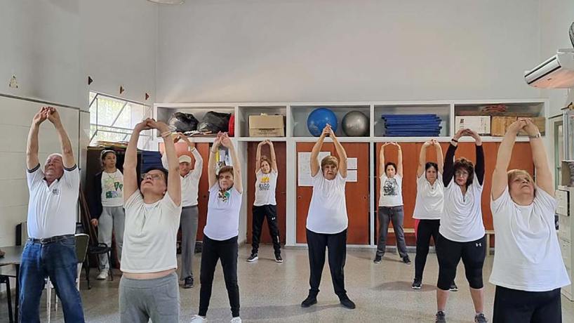 El Hospital del Carmen brinda un taller para el cuidado y rehabilitación de la columna
