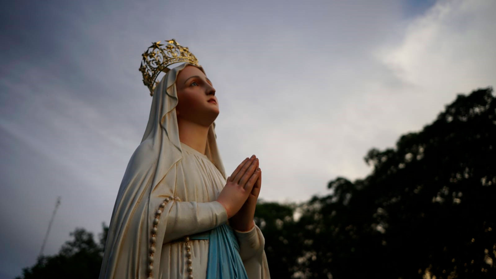 Más de 30 mil personas se congregaron por la celebración de Lourdes Más de 30 mil personas se congregaron por la celebración de Lourdes