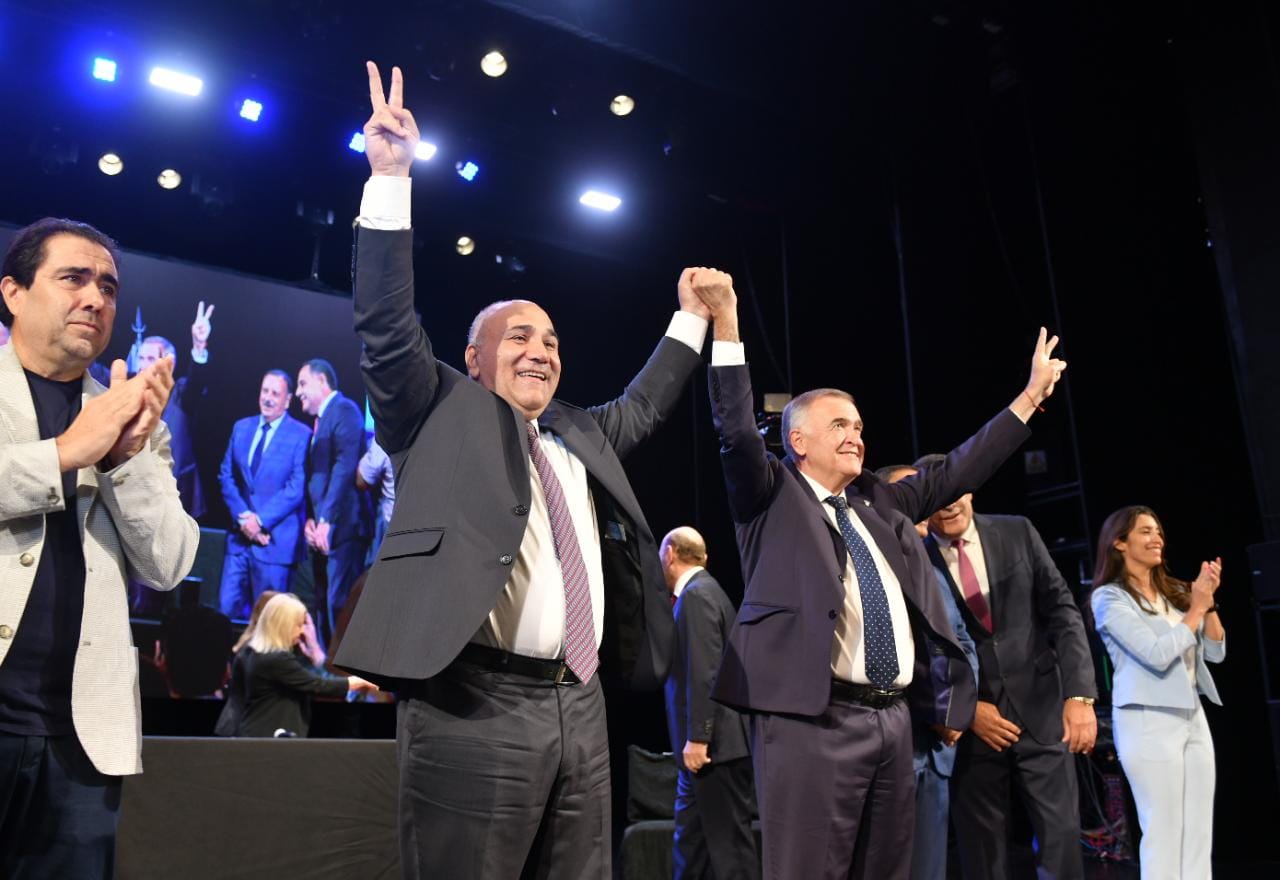 Juan Manzur reasumió la gobernación de la provincia Juan Manzur reasumió la gobernación de la provincia