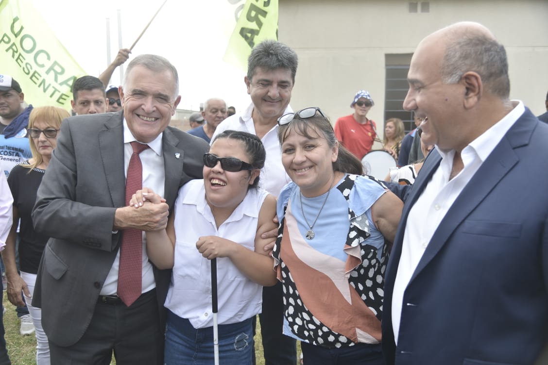 https://www.comunicaciontucuman.gob.ar/fotos/notas/2023/03/21/230321104959_62437.jpeg