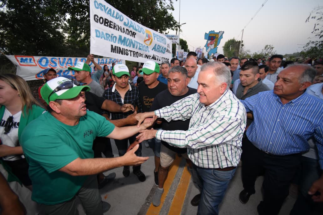 Alto Verde concluyó con las obras de pavimento y alumbrado público