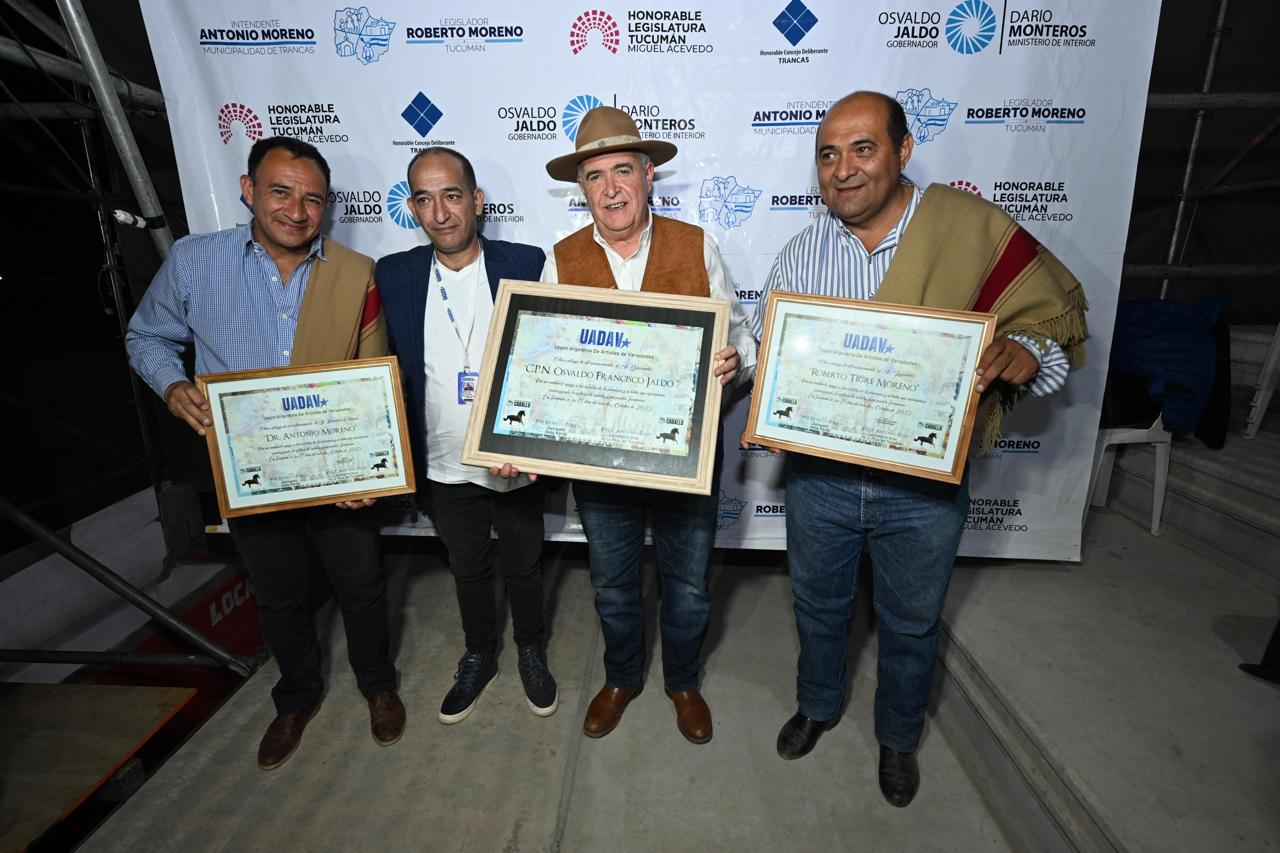 Jaldo participó de la segunda noche de la Fiesta Nacional e Internacional del Caballo