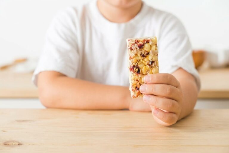 Brindan asistencia técnica para la producción de snacks para deportistas