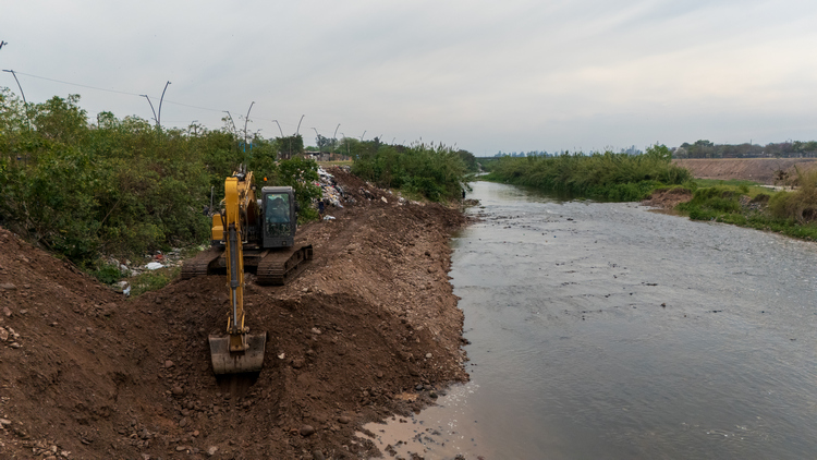 La DPA sostiene un amplio operativo de obras hídricas en distintos puntos de Tucumán