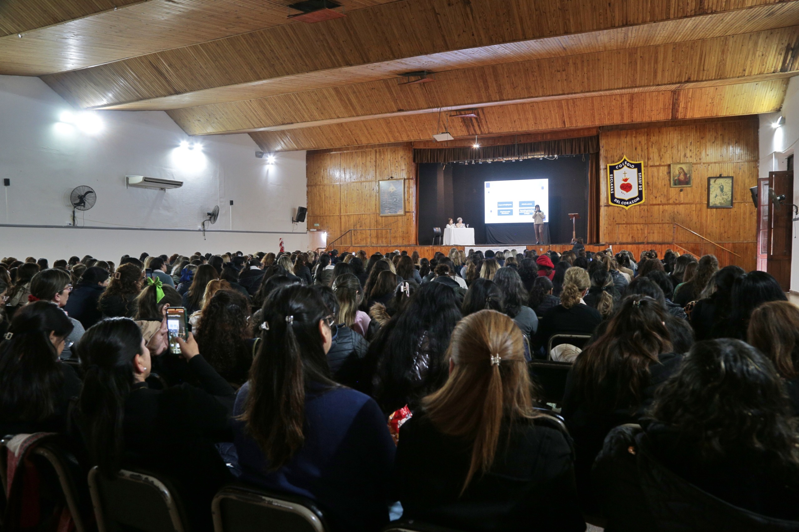 Más de 400 docentes se formaron sobre gestión pedagógica en el Nivel Inicial