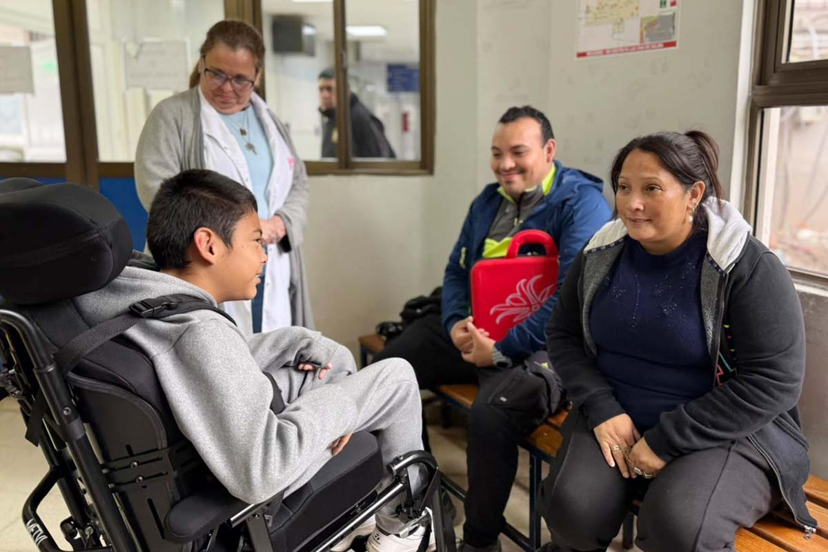 Silla higiénica adaptada entregada a Mía