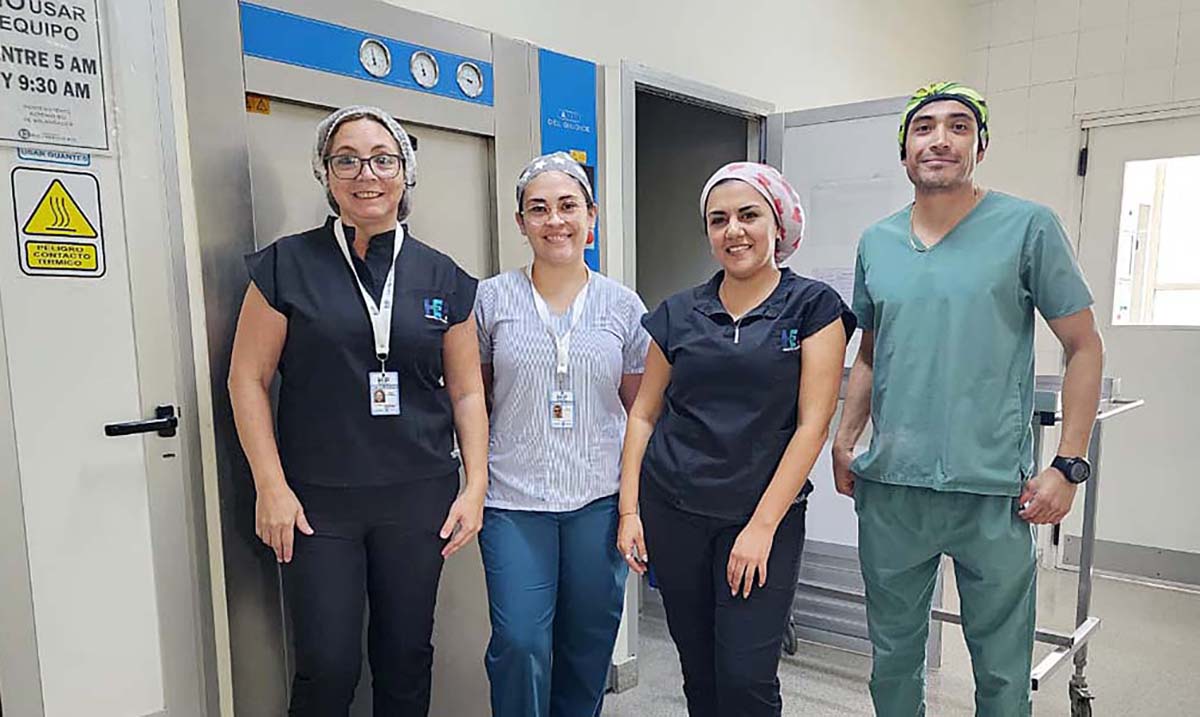El equipo de esterilización sostiene la seguridad hospitalaria con trabajo continuo y articulado