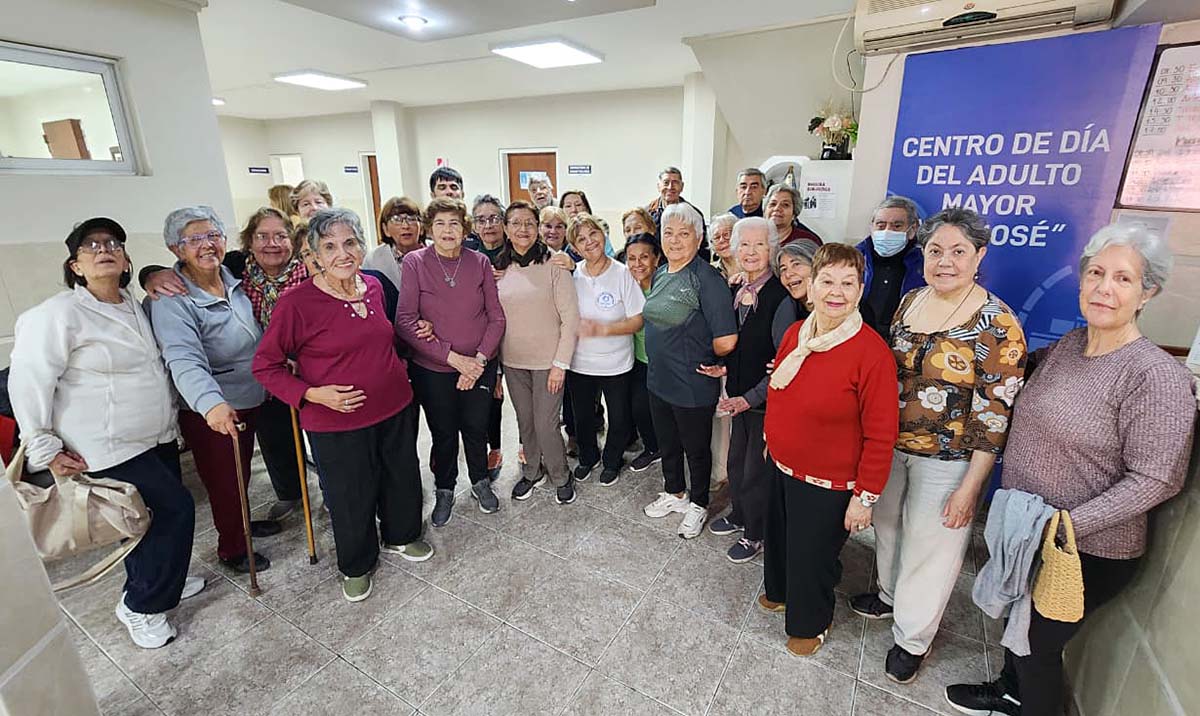 El Centro de Día San José ofrece talleres de actividad física para promover el bienestar