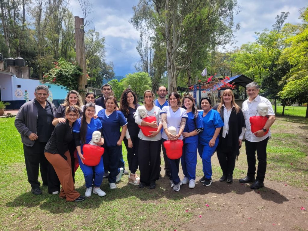 El Cadillal reunió a la comunidad en un taller de RCP y primeros auxilios